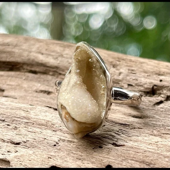 Incredible Natural Spiralite Fossil Druzy GemShell Ring | sz 10.25 - Picture 5 of 13